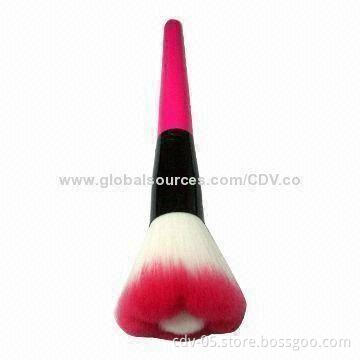 Makeup powder brush, made of flower bristles shape with aluminum ferrule and wooden handle